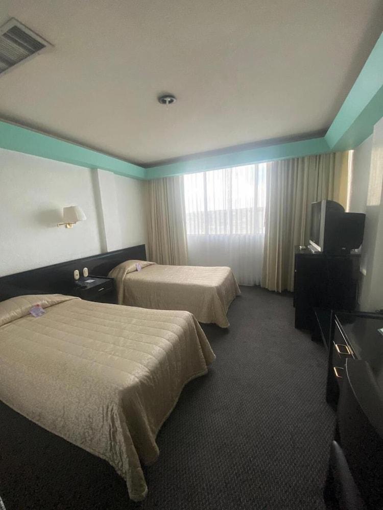 Hotel Real Rex León Kültér fotó