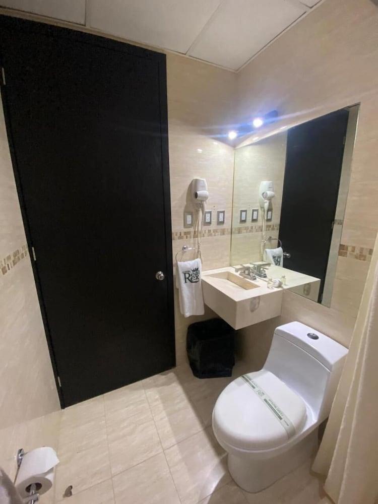 Hotel Real Rex León Kültér fotó