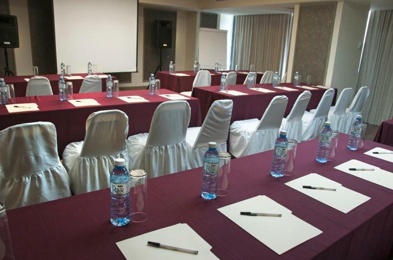 Hotel Real Rex León Kültér fotó